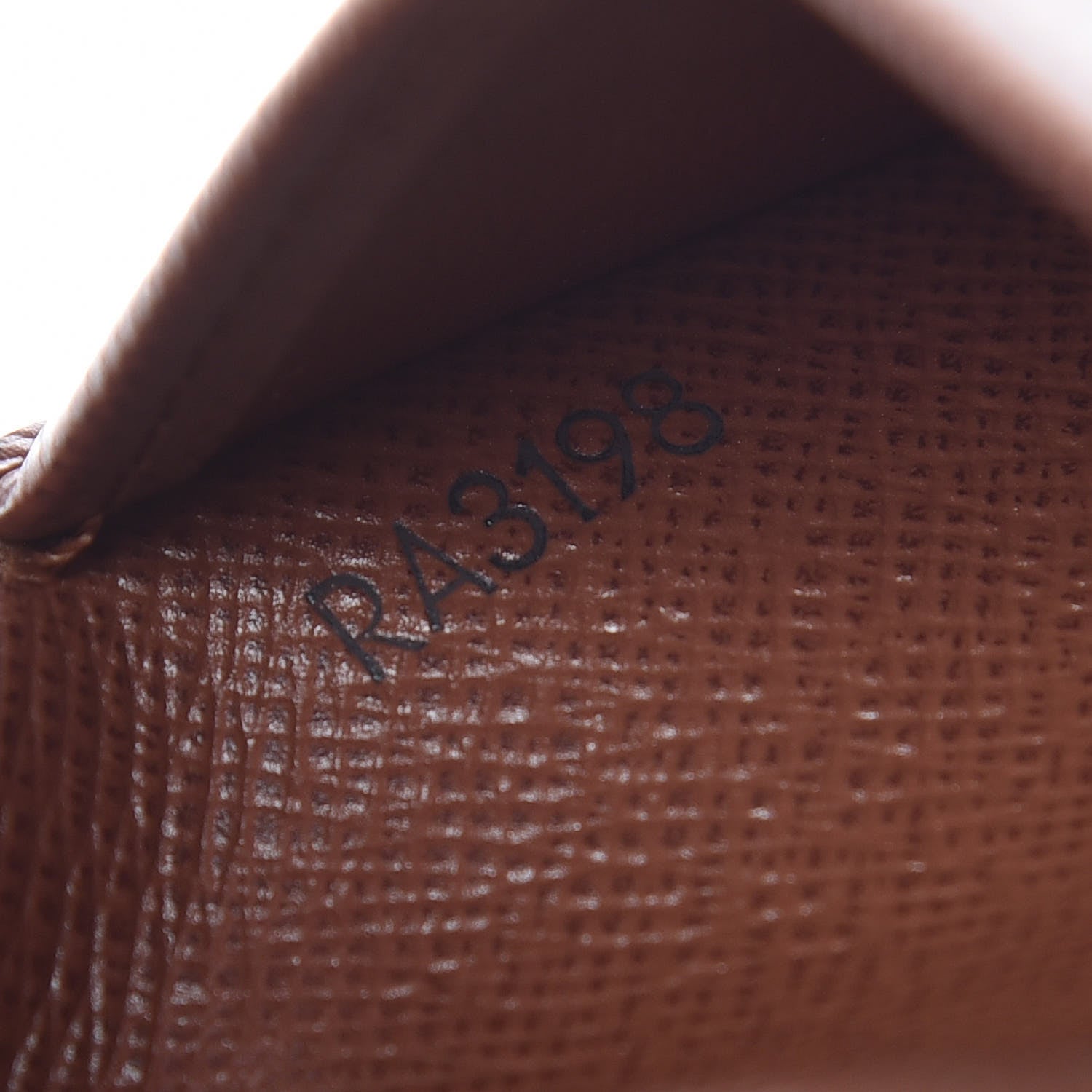 Louis Vuitton Monogram Small Ring Agenda 7 of 9