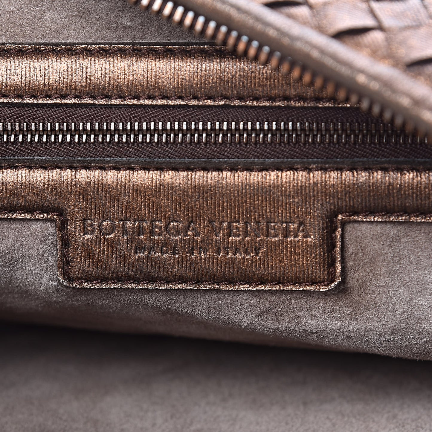 Metallic Nappa Intrecciato Medium Veneta Hobo Copper