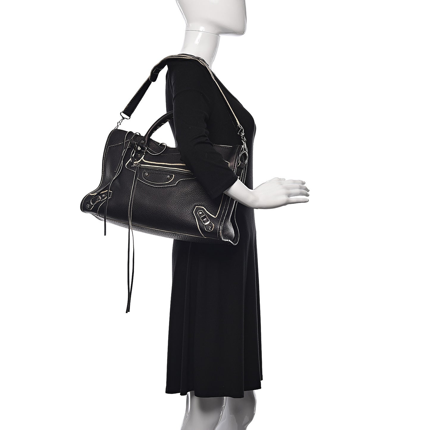 Supple Grained Calfskin Classic Silver Hardware Highlight City Black