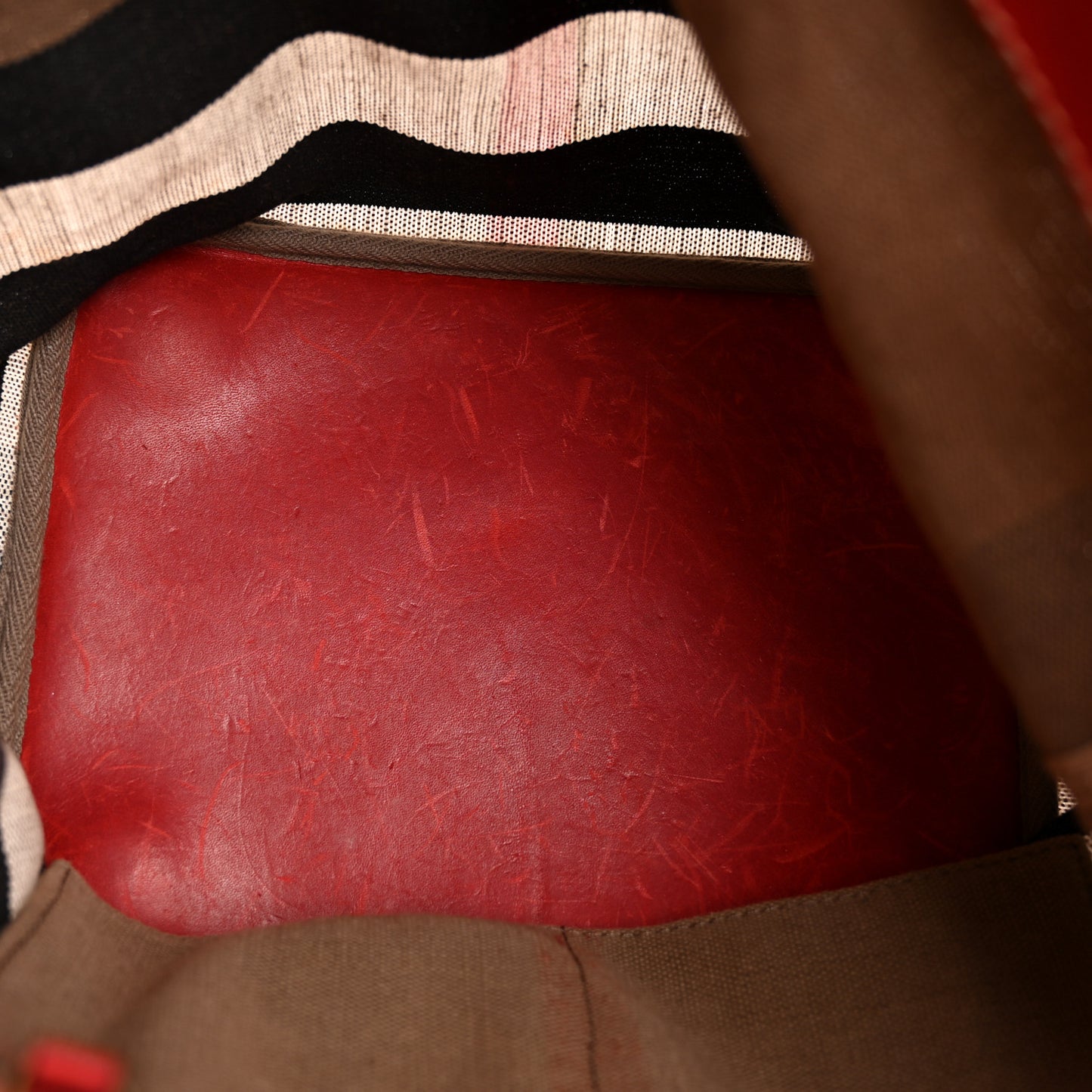 Canvas Mega Check Medium Susanna Hobo Cadmium Red