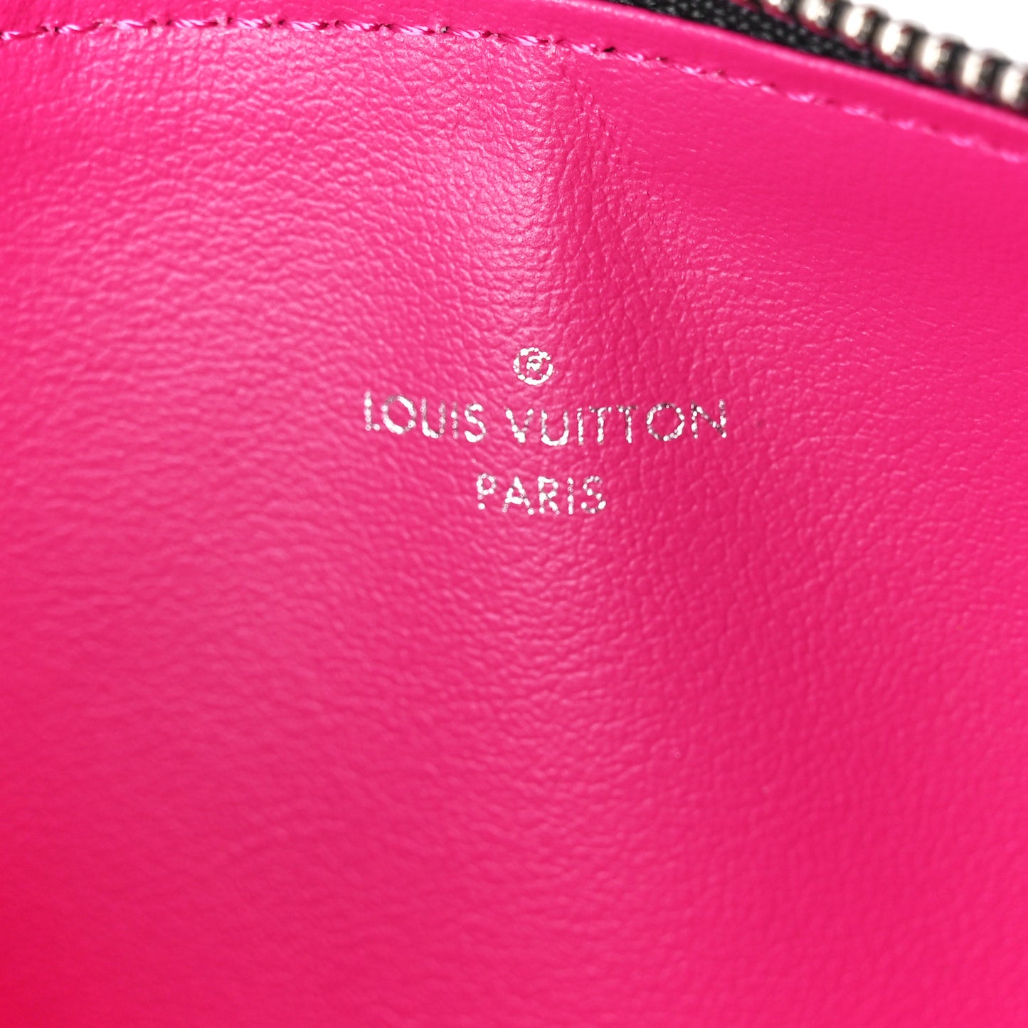 Epi Pochette Felicie Black Hot Pink