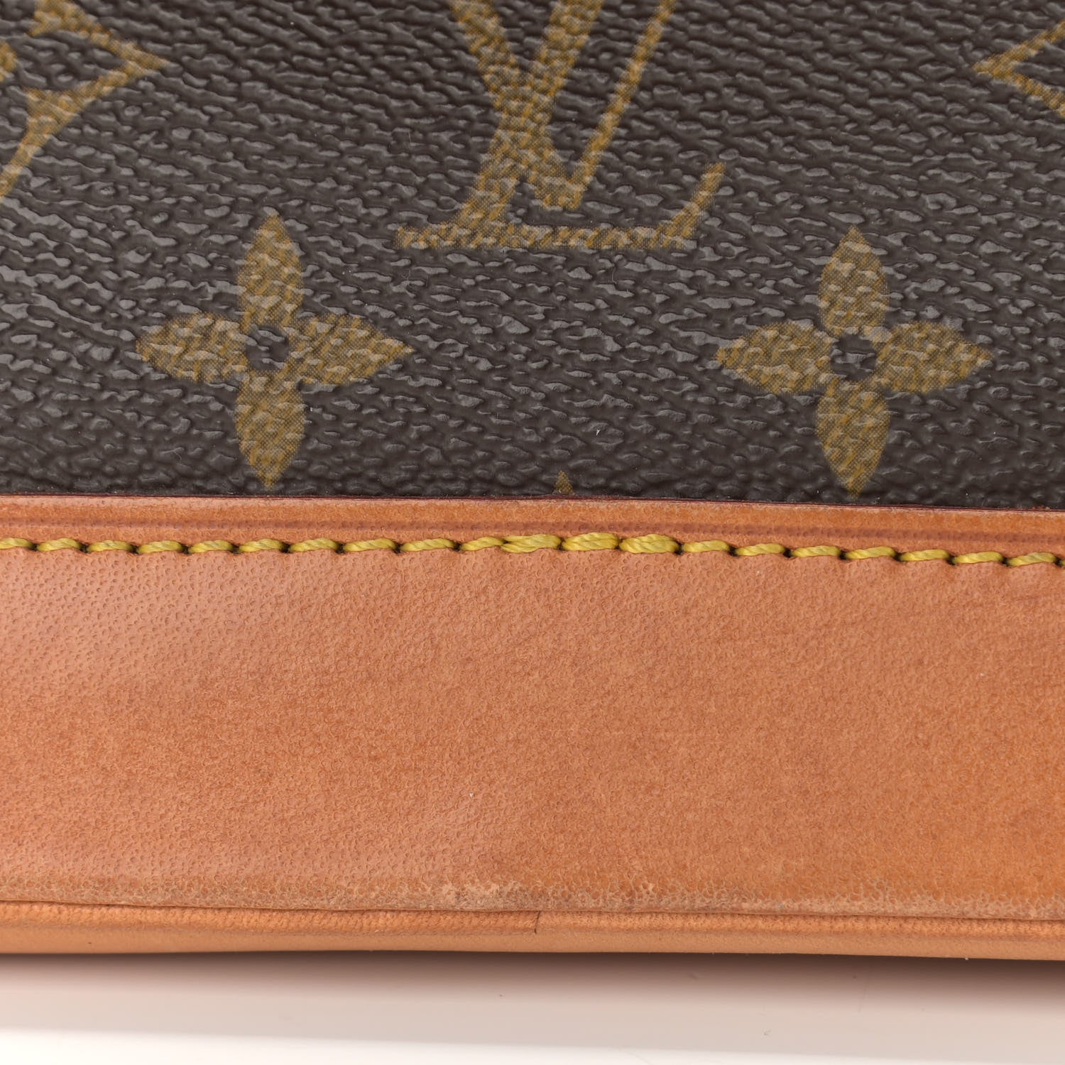 Louis Vuitton Monogram Alma PM 11 of 20