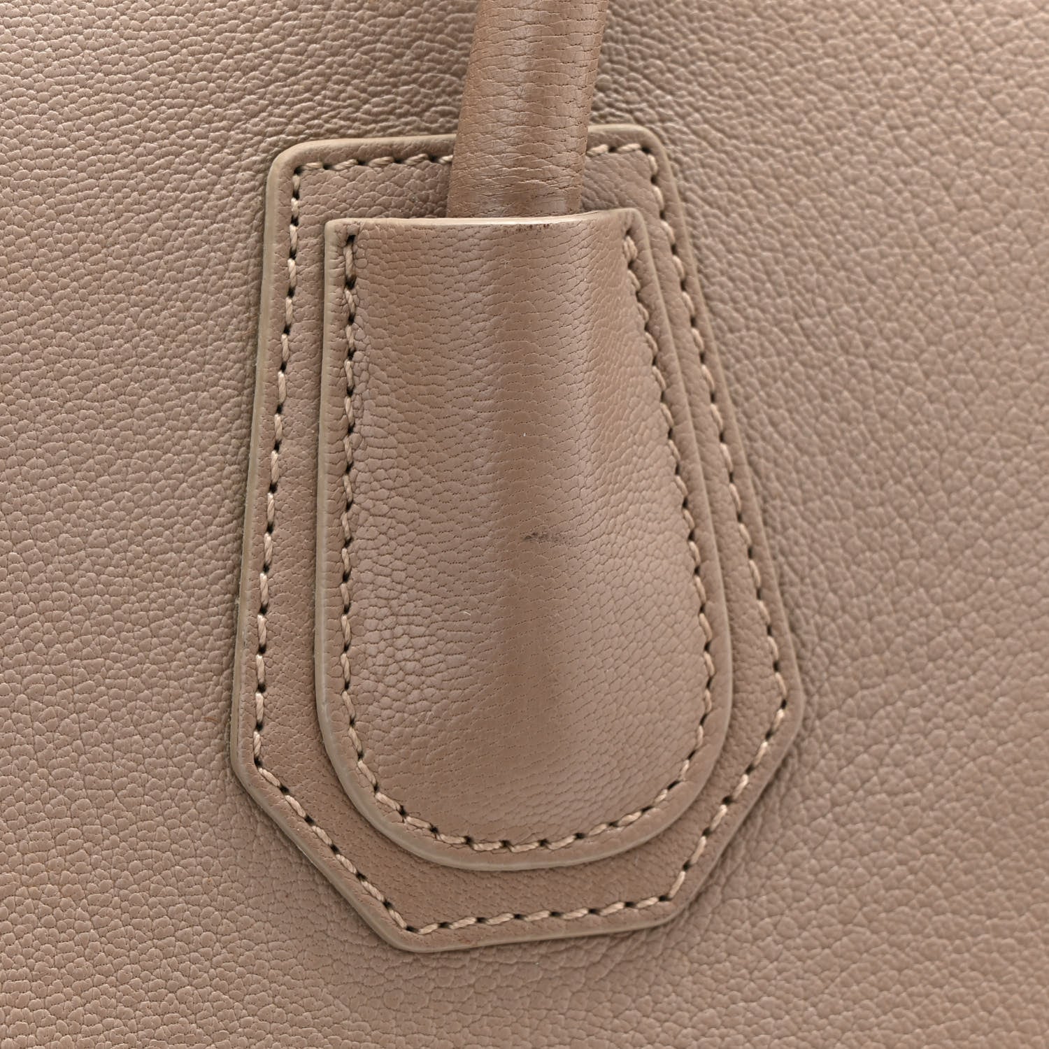 Givenchy Sugar Goatskin Medium Antigona Sand 16 of 16