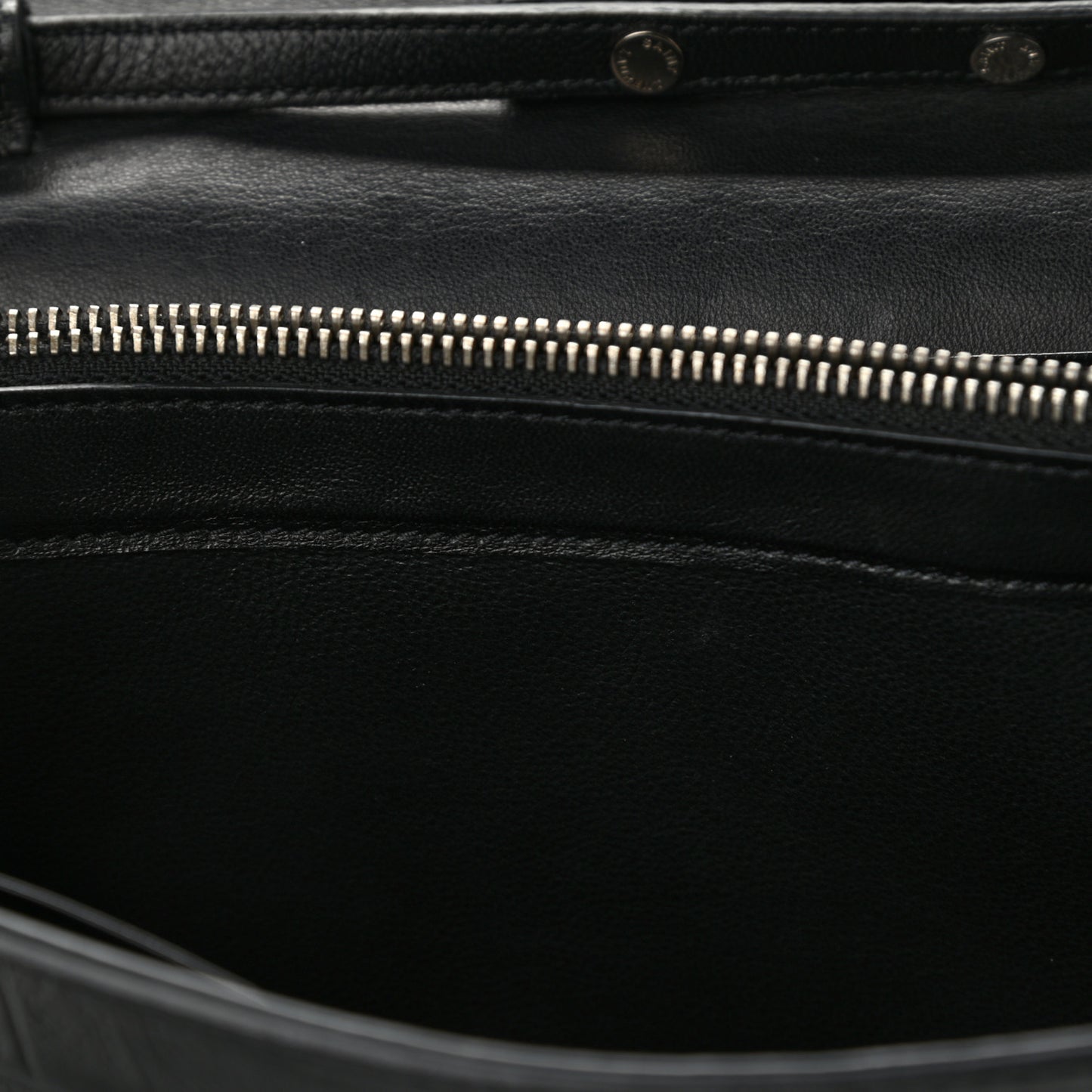 Lambskin Crocodile Embossed Classic Paris Chain Wallet Black
