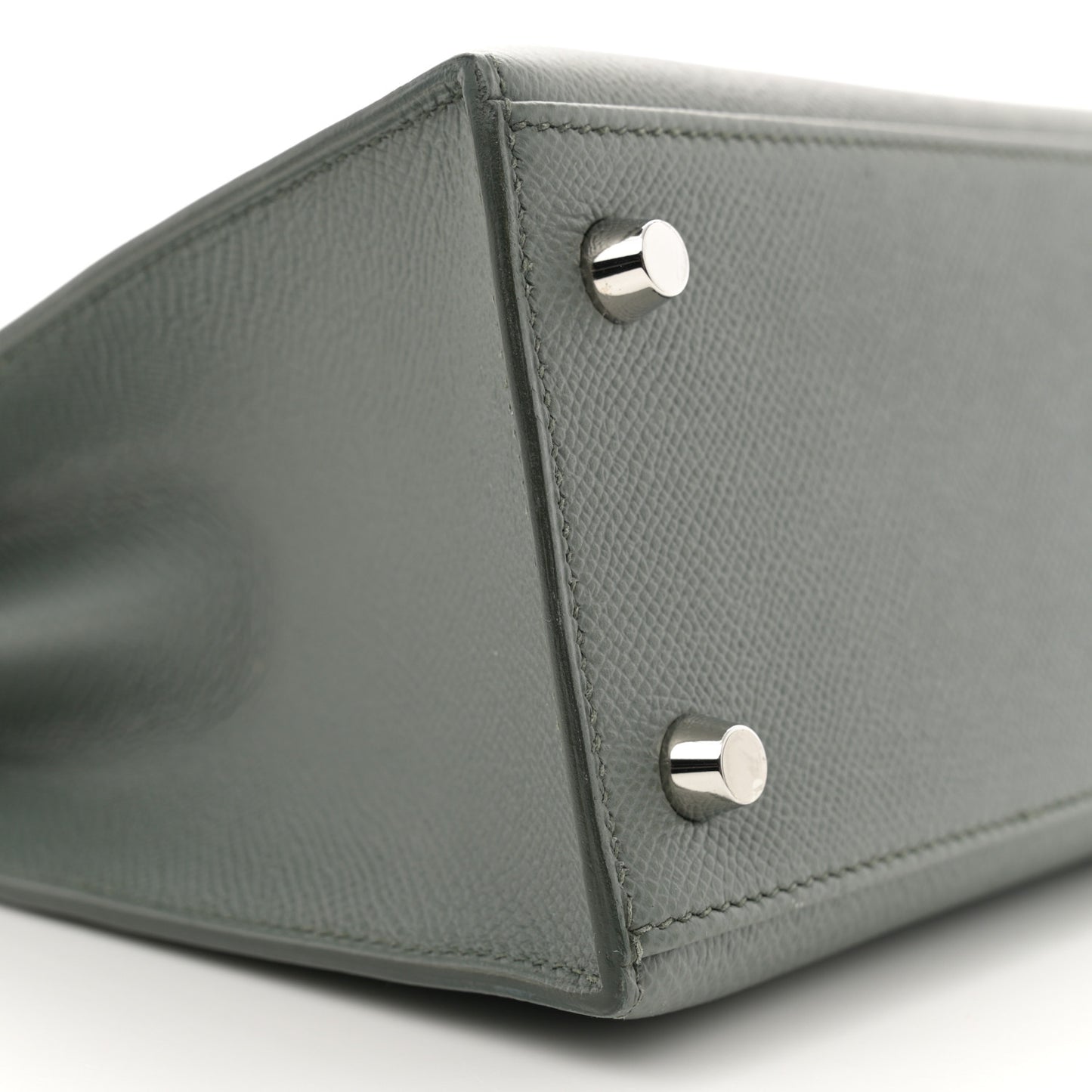 Epsom Kelly Sellier 25 Vert Amande