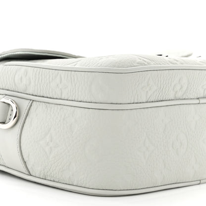 Louis Vuitton Taurillon Monogram S Lock Messenger Mineral Gray 8 of 9