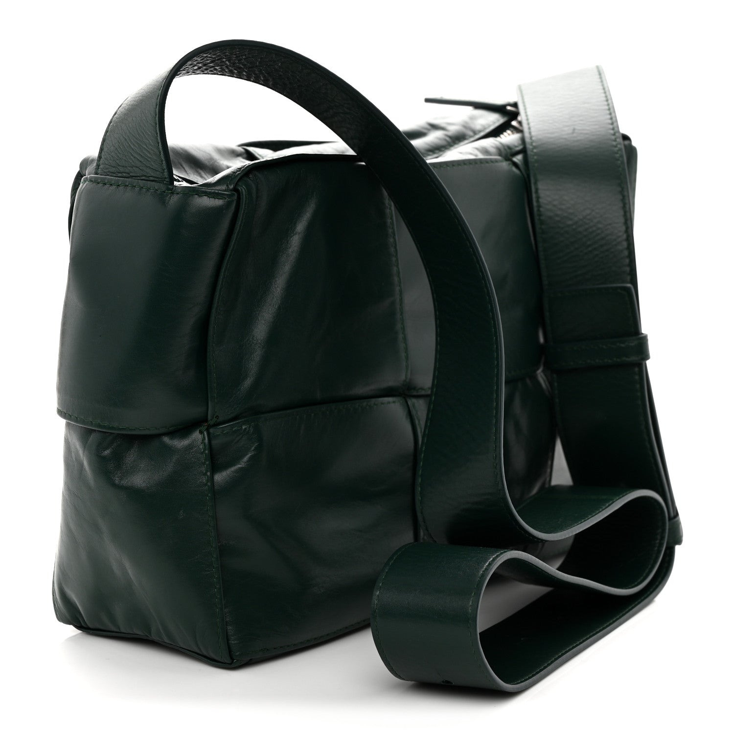 Bottega Veneta Paper Calfskin Maxi Intreccio Medium Arco Camera Bag Emerald Green 3 of 12
