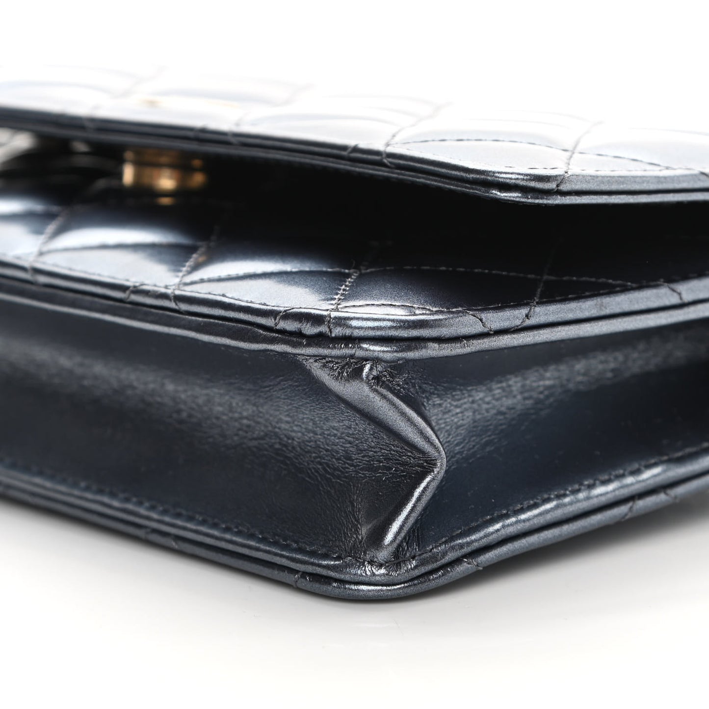 Metallic Lambskin Wallet On Chain WOC Blue