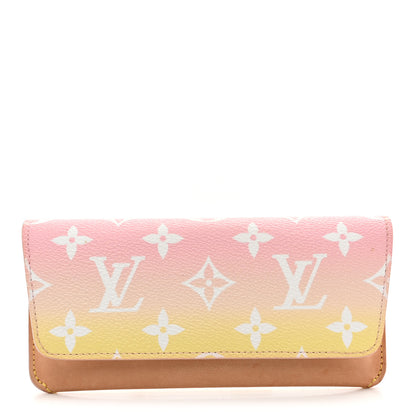 Louis Vuitton Monogram Giant By The Pool Woody Glasses Case Light Pink 1 of 7