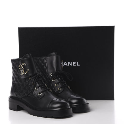 Chanel Shiny Goatskin Calfskin Quilted Lace Up Combat Boots 40 Black 9 of 9