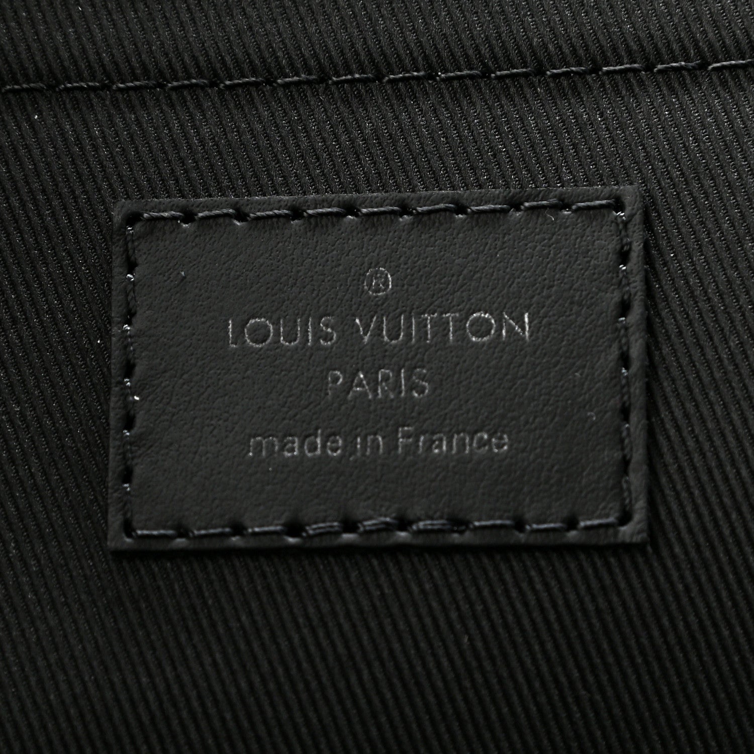 Louis Vuitton X NIGO Giant Damier Ebene Bear Pochette Jour GM 6 of 7