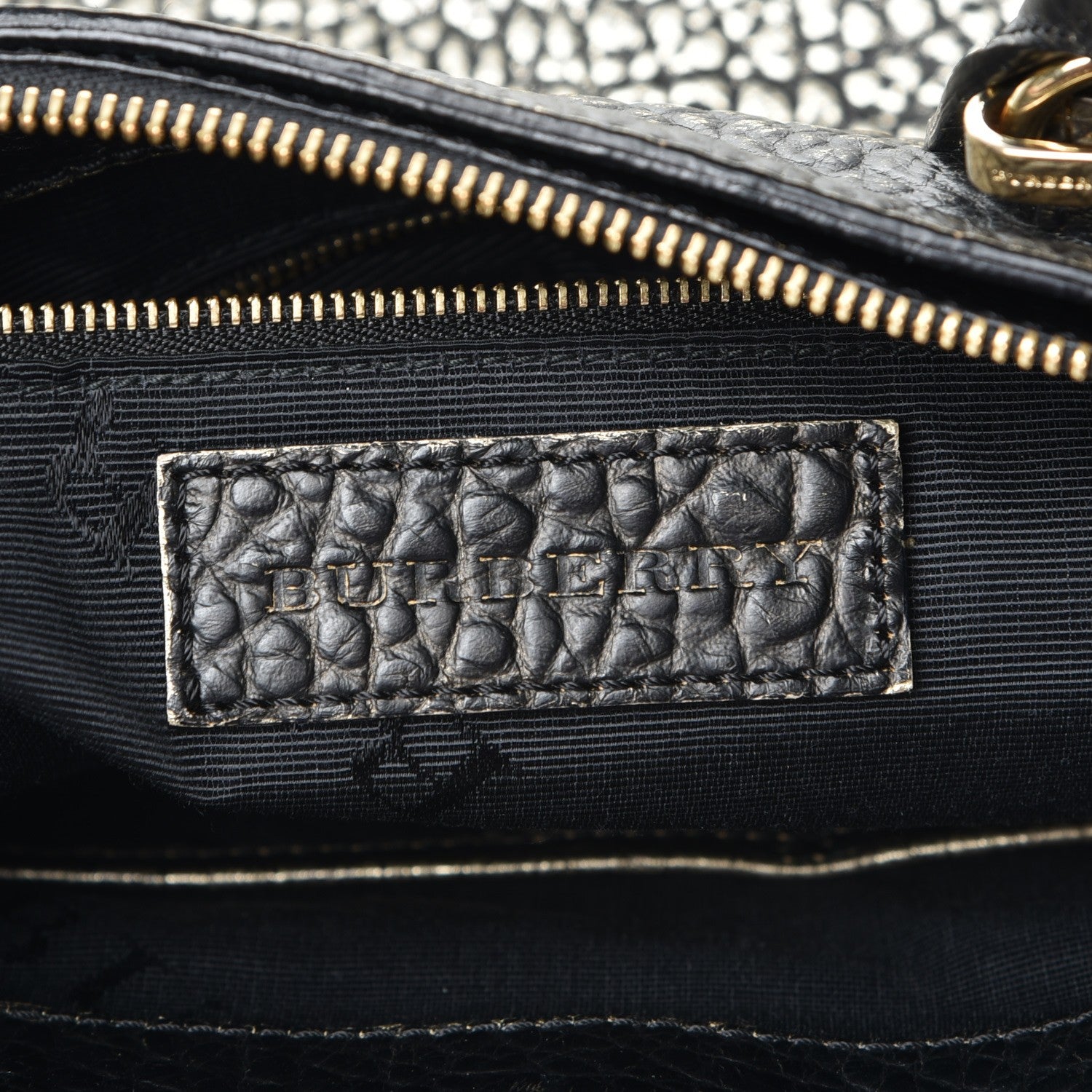 Burberry Gradient Metallic Signature Grain Medium Dewsbury Tote Black Gold 6 of 13