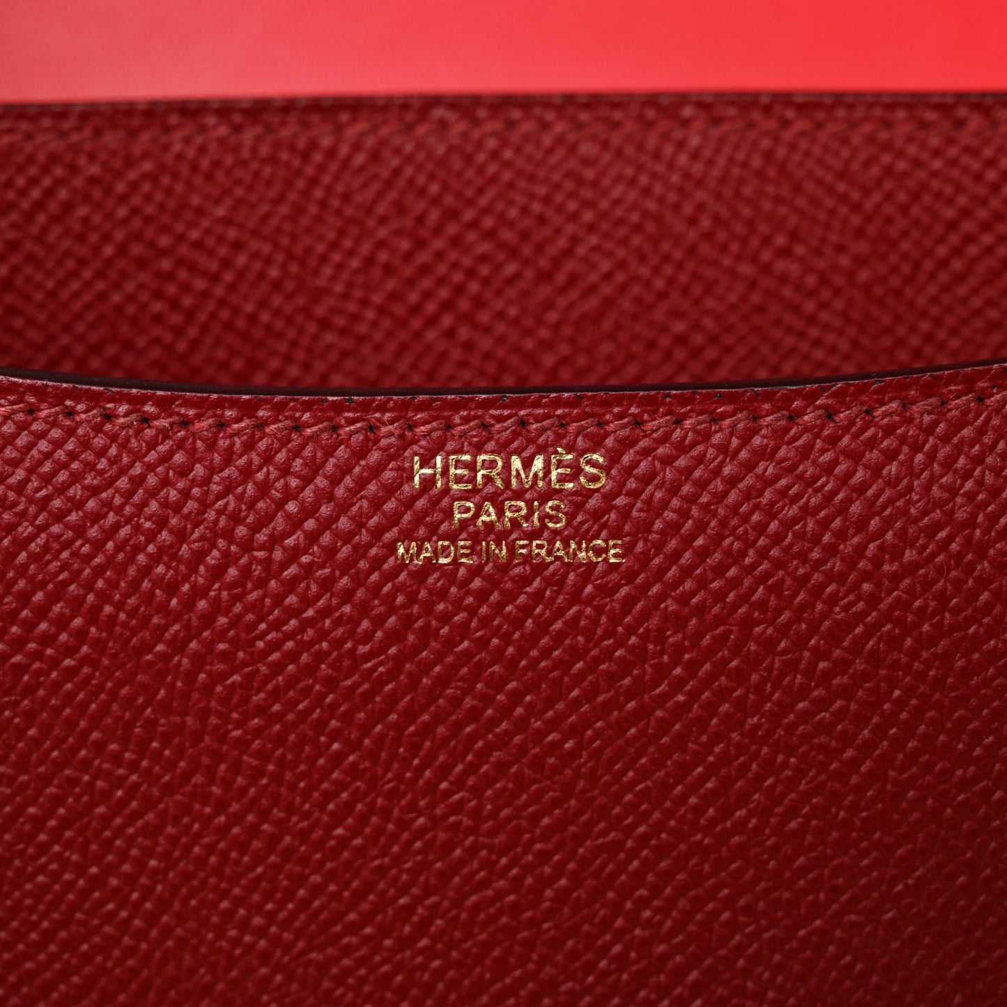 Epsom Enamel Constance 24 Rouge Grenat