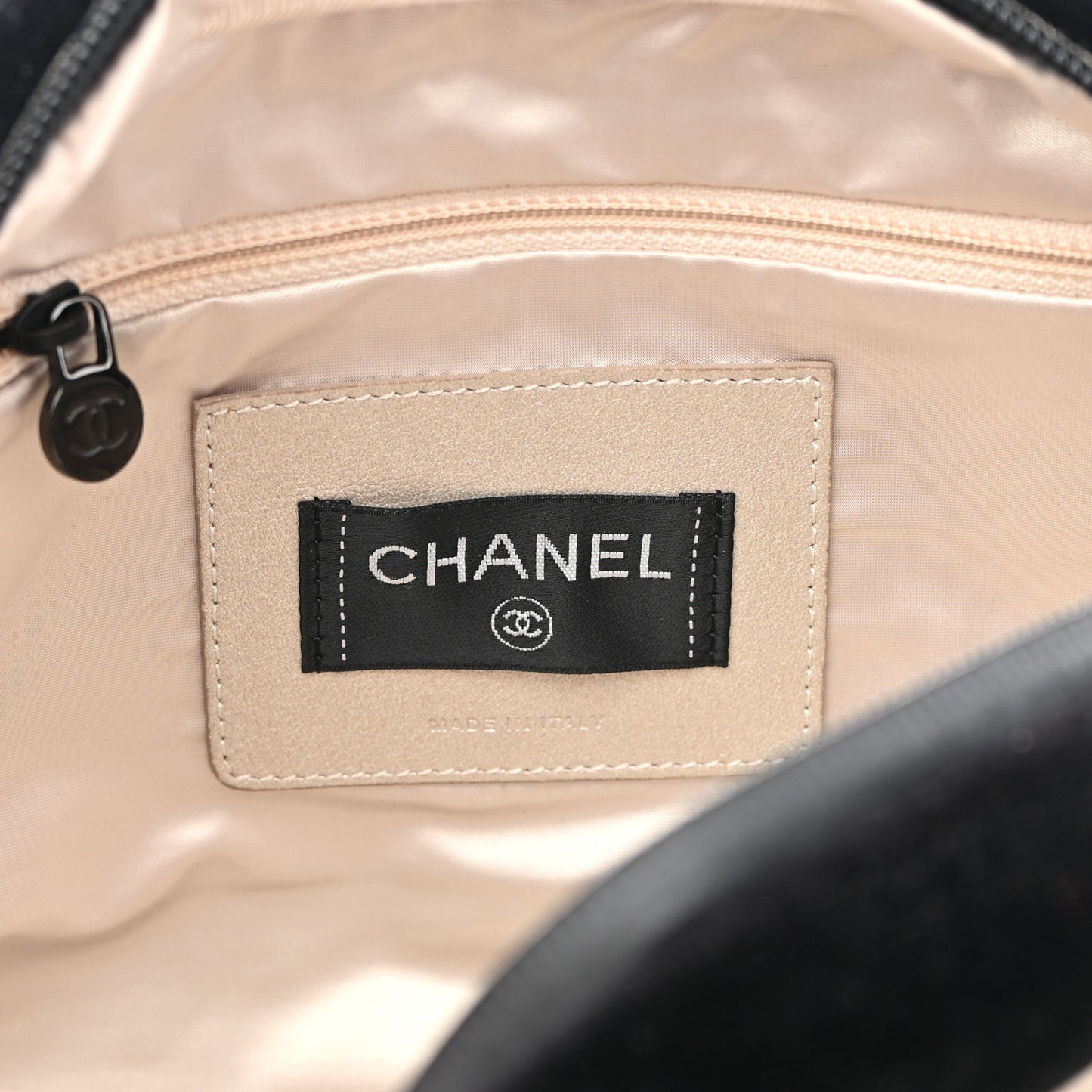 Velvet Quilted Coco Neige Waist Bag Black