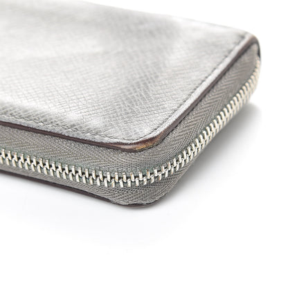 Louis Vuitton Taiga Zippy Coin Purse Vertical Glacier 17 of 20