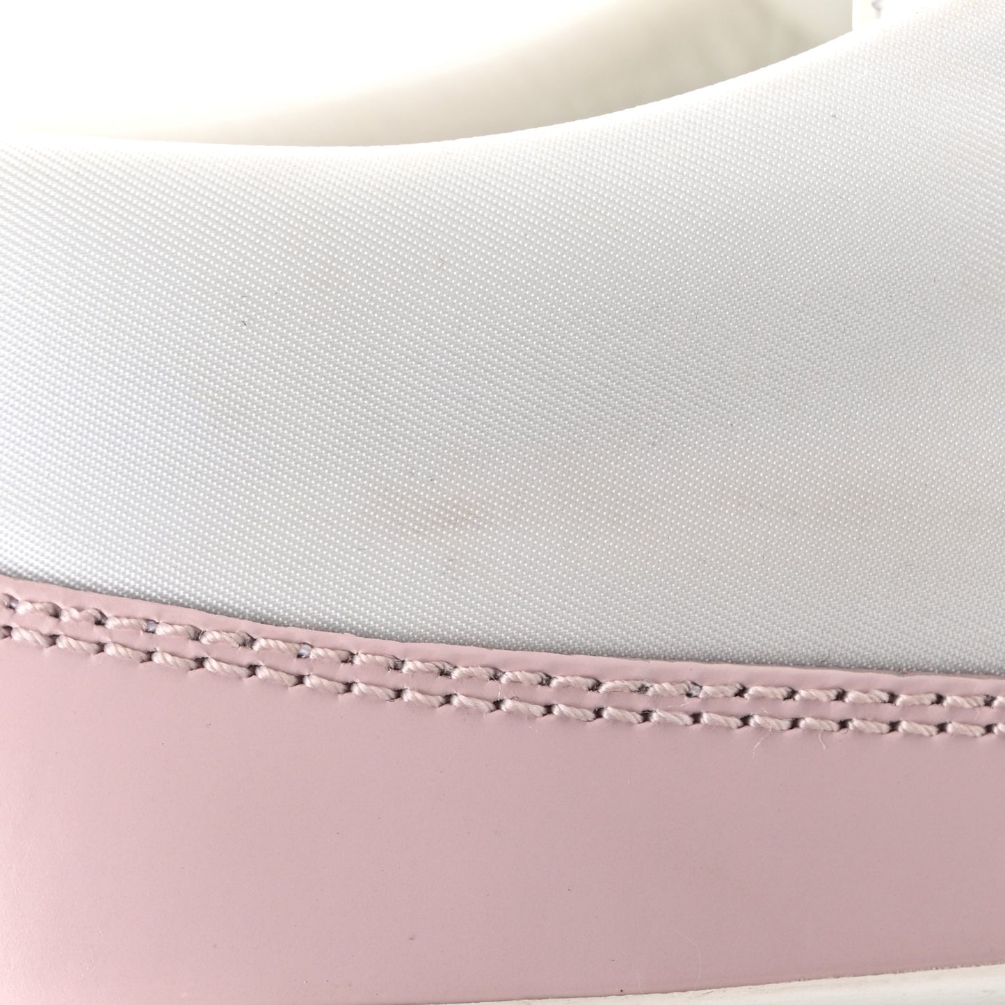 Vitello Sport Spazzolato Rois Rubber Triangle Logo Perforated Womens District Low Top 30mm Sneakers 38.5 White Alabastro