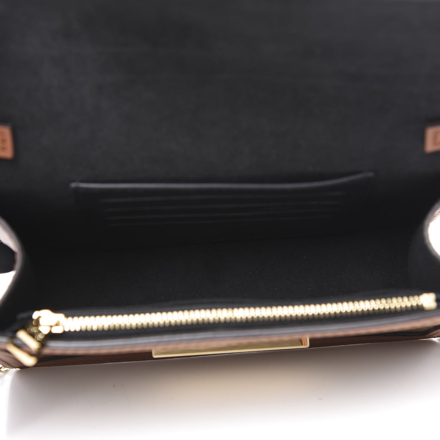 Reverse Monogram Dauphine Chain Wallet