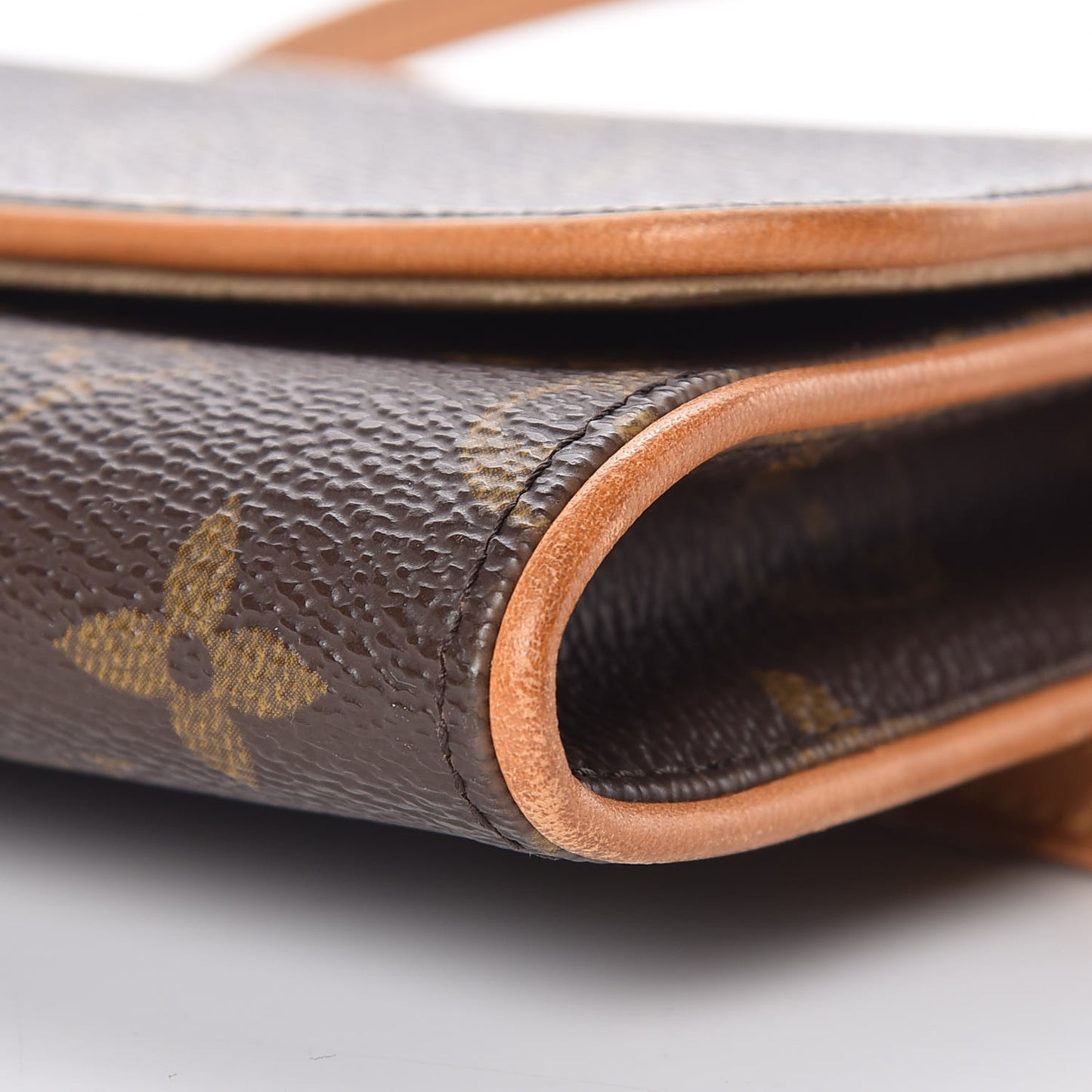 Monogram Pochette Twin GM