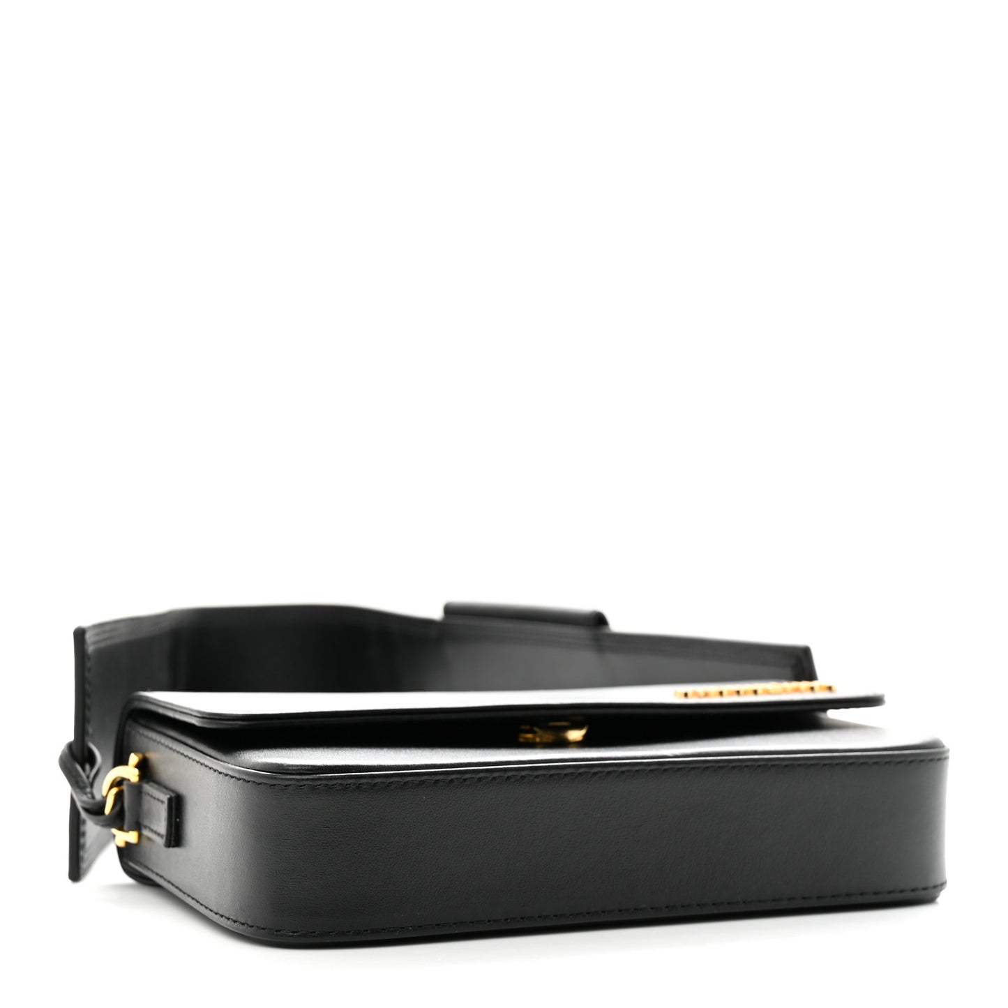 Smooth Calfskin Le Carinu Black