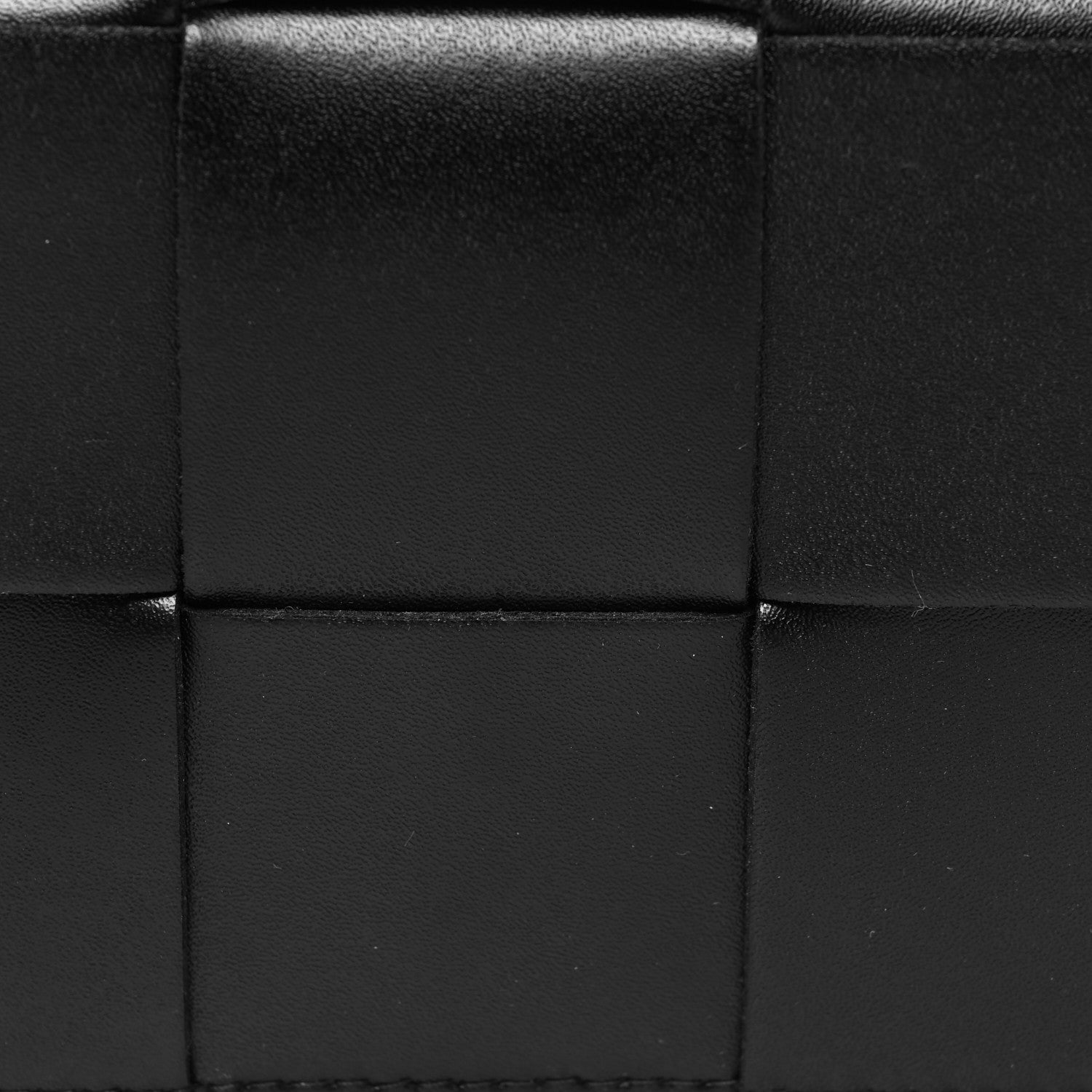 Bottega Veneta Nappa Maxi Intreccio The Belt Cassette Bag Black 7 of 9