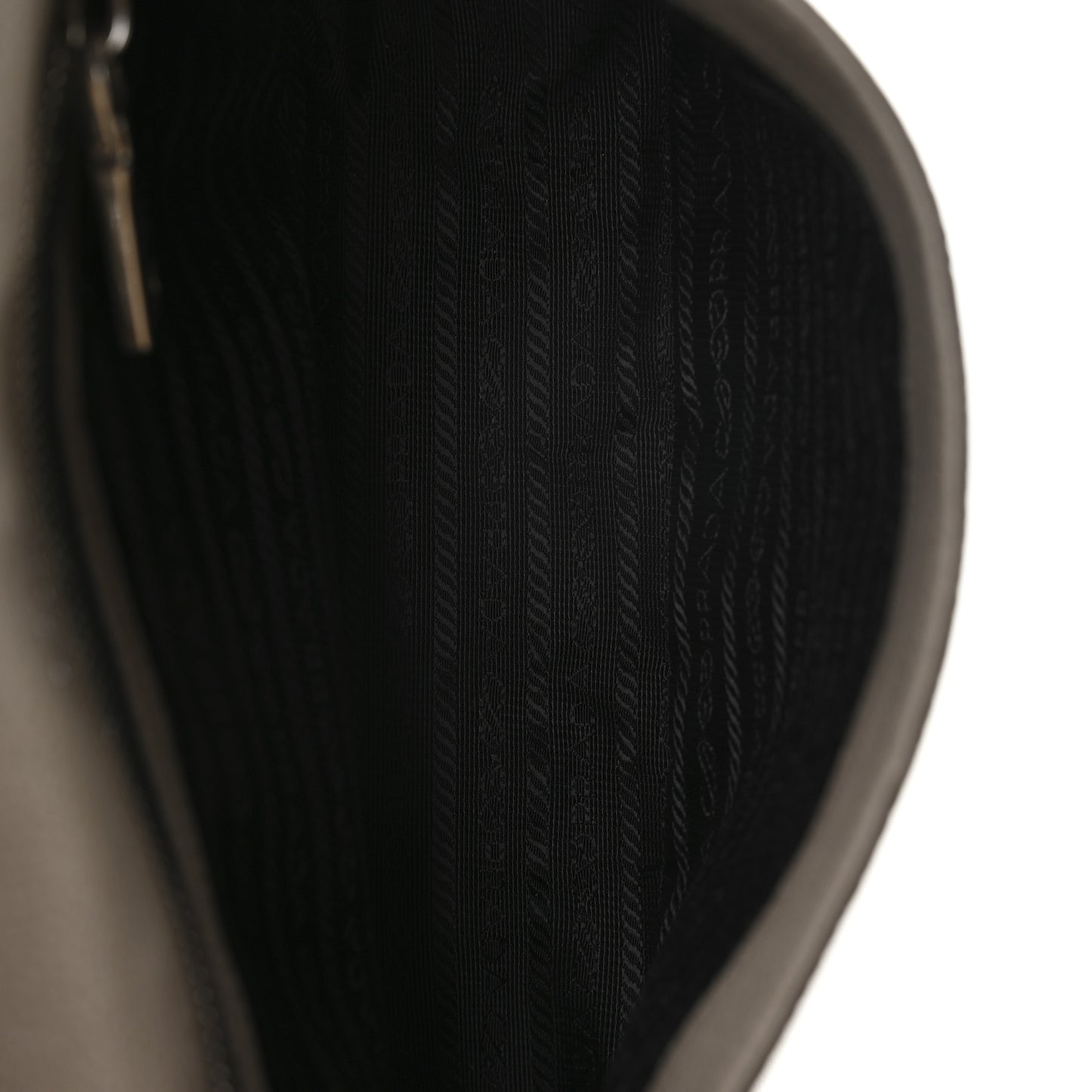 Vitello Daino Soft Flap Crossbody Argilla