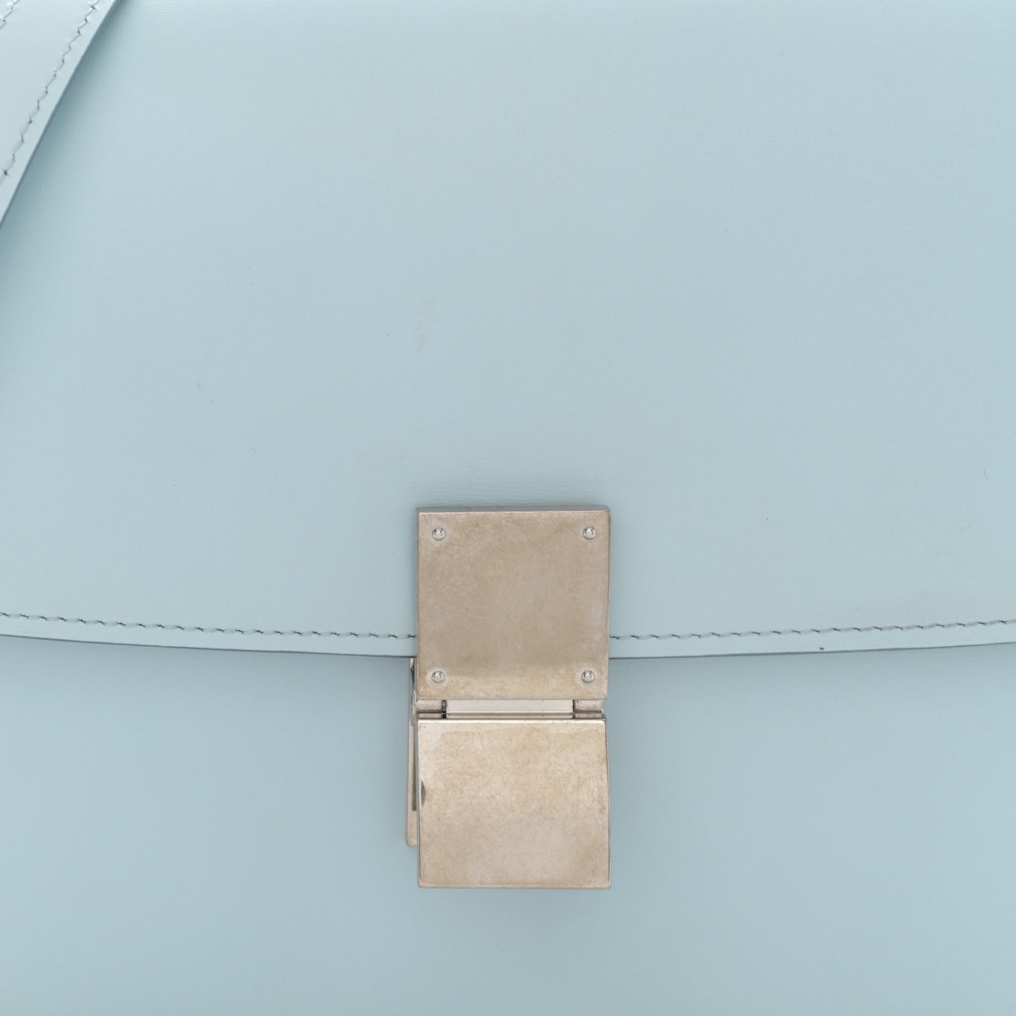 Box Calfskin Medium Classic Box Flap Bag Pale Blue