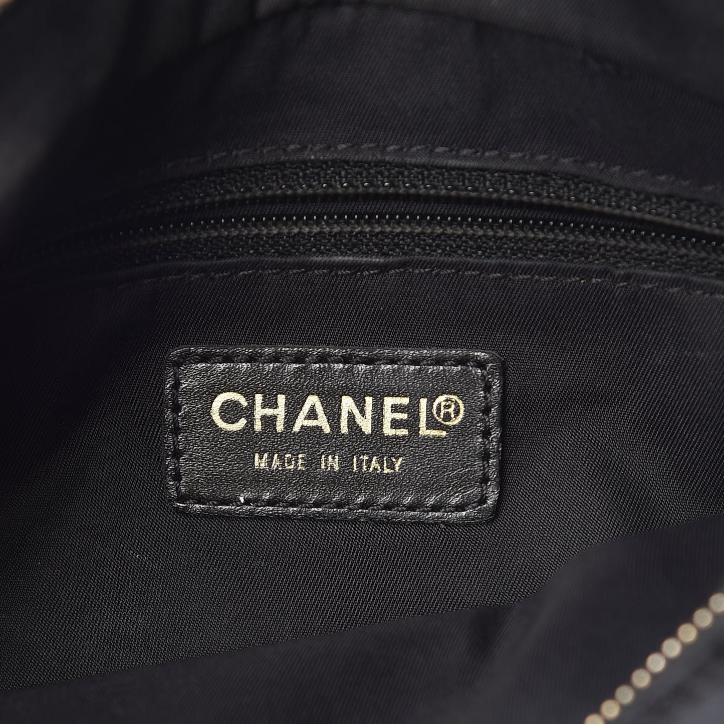 Nylon Travel Hobo Black