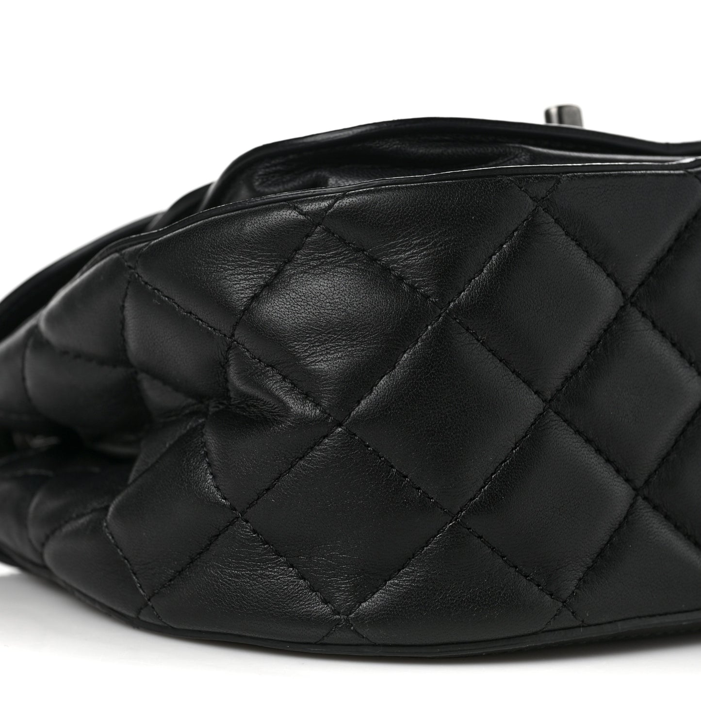 Lambskin Quilted Messenger Flap Black