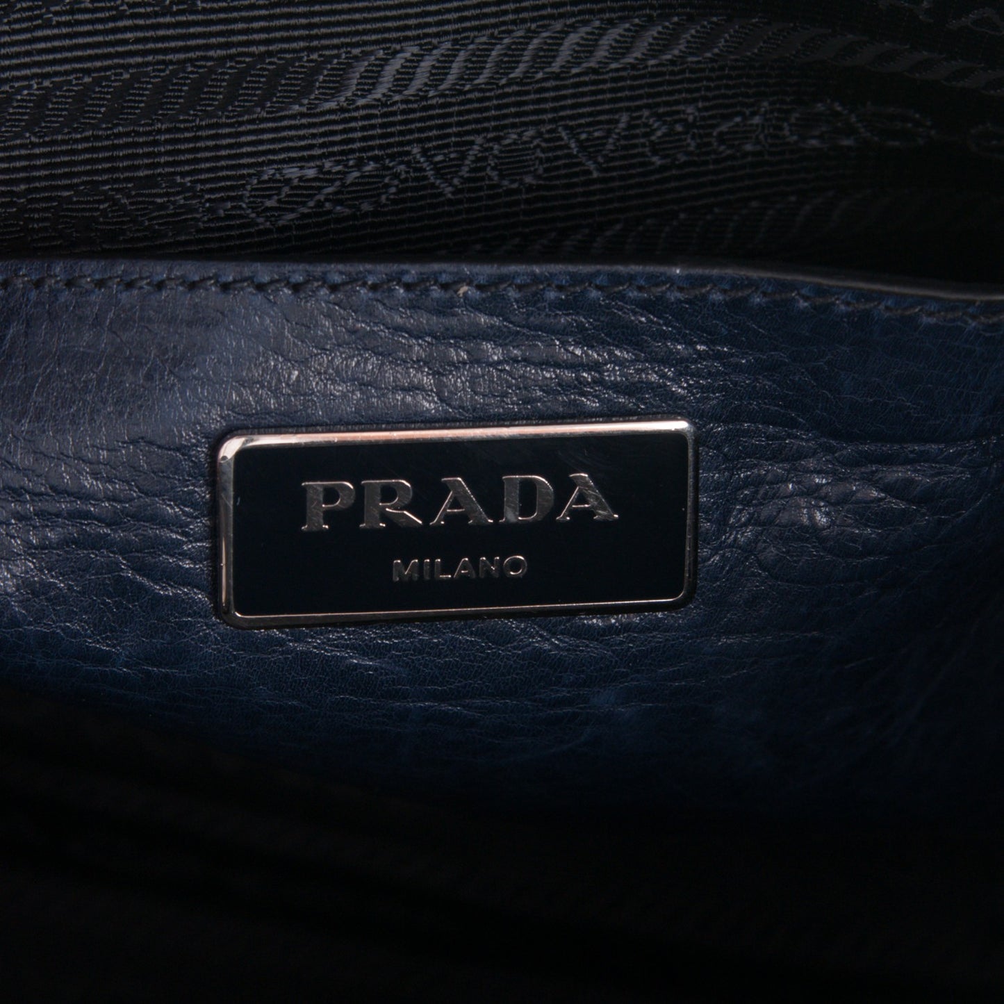 Glace Calf Small Twin Pocket Tote Nero Black
