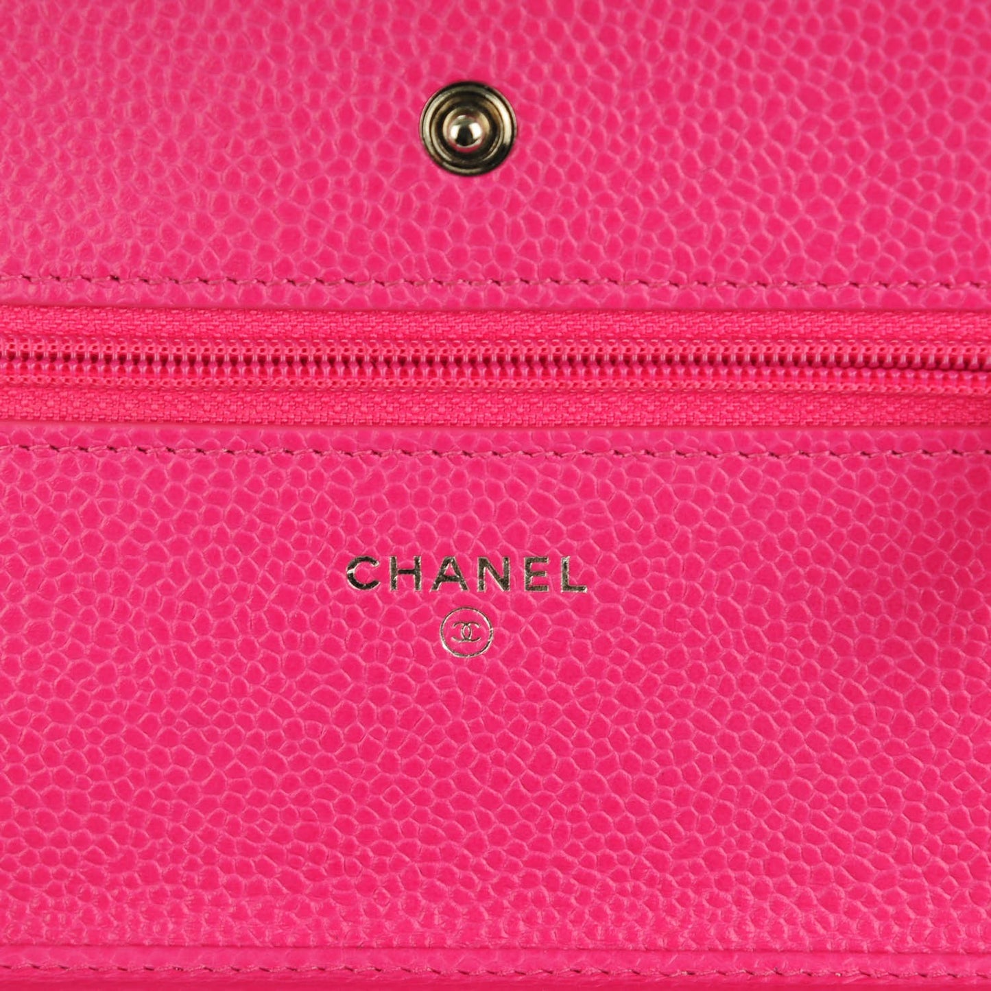 Caviar Quilted Wallet On Chain WOC Pink
