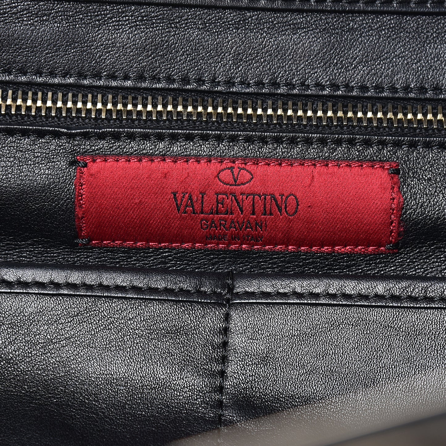 Vitello Medium Rockstud Tote Black