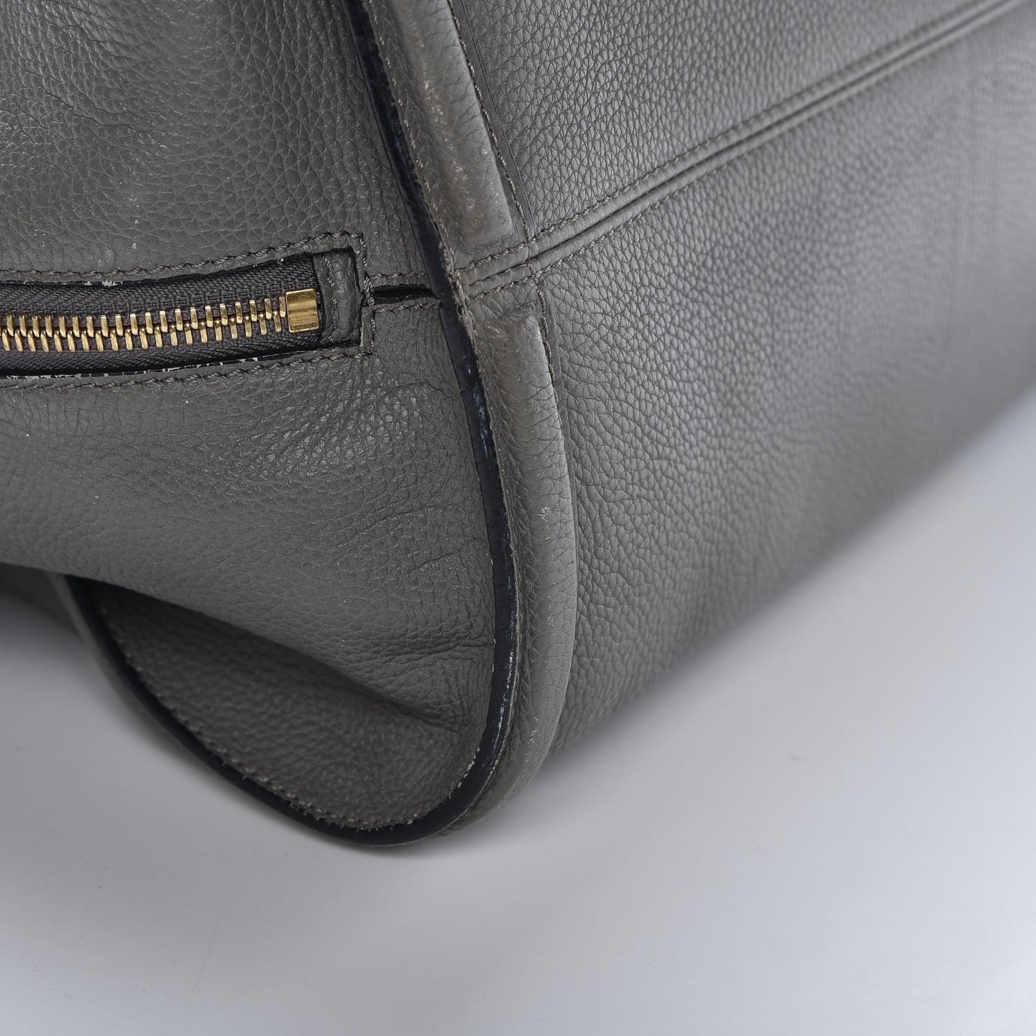Alexander McQueen Pebbled Calfskin Large Skull Padlock Zip Around Tote Dark Grey 21 of 28