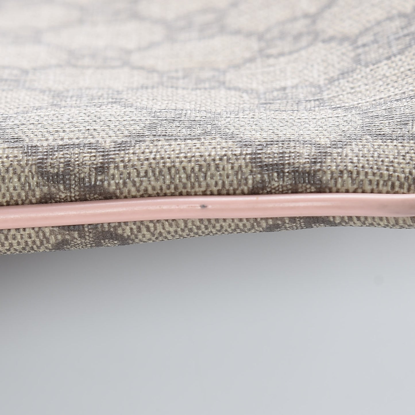 GG Supreme Monogram Small Flat Messenger Bag Light Pink