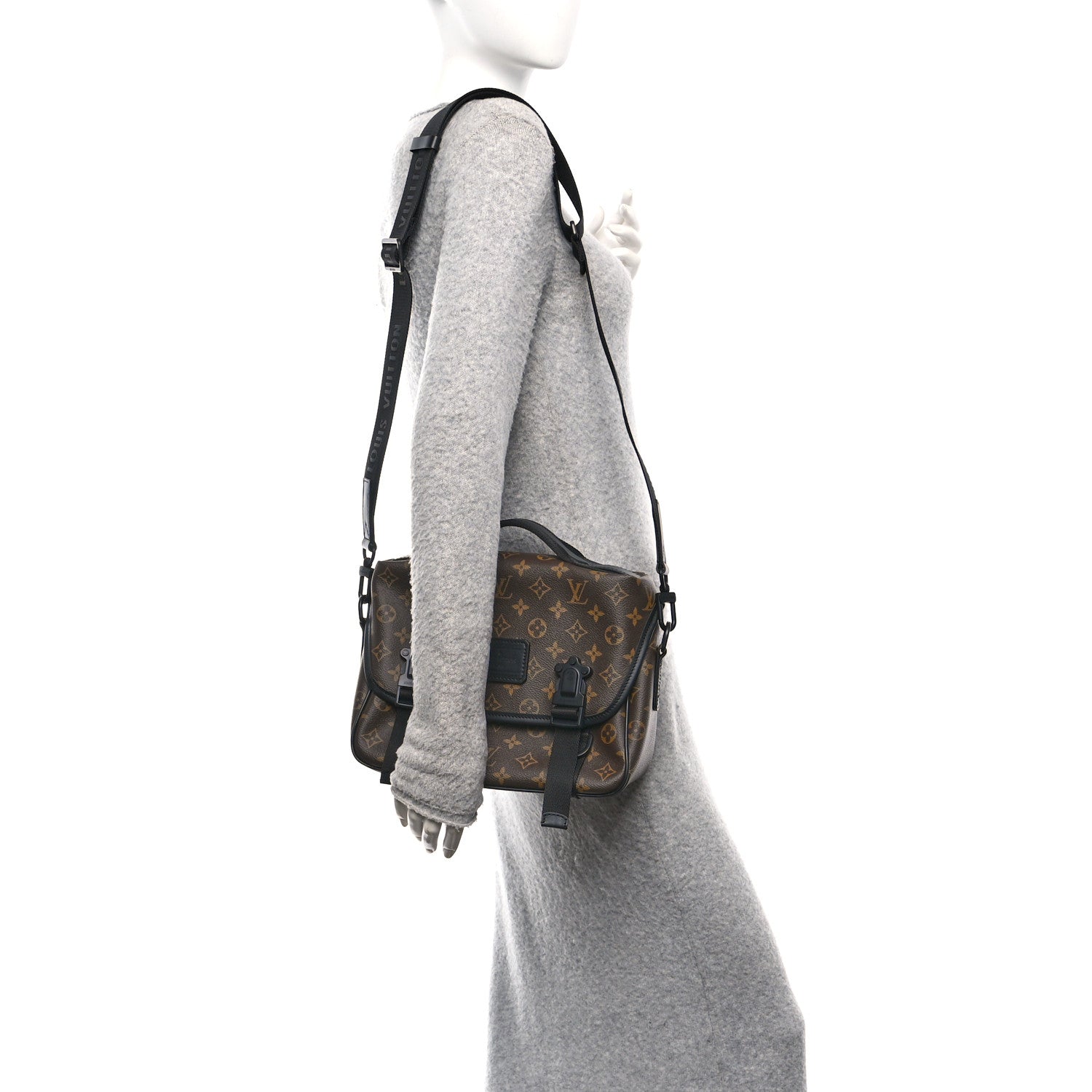 Louis Vuitton Monogram Macassar LV Trail Messenger 2 of 9