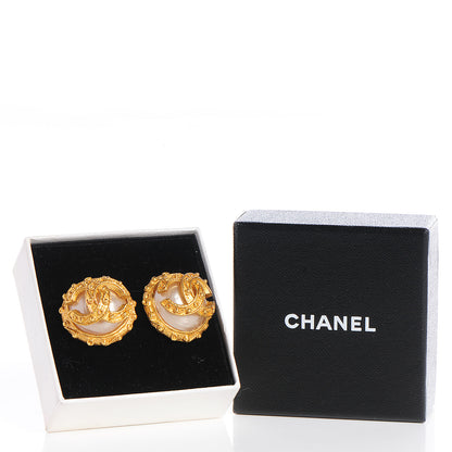 Chanel Pearl CC Clip On Earrings Gold 4 of 5