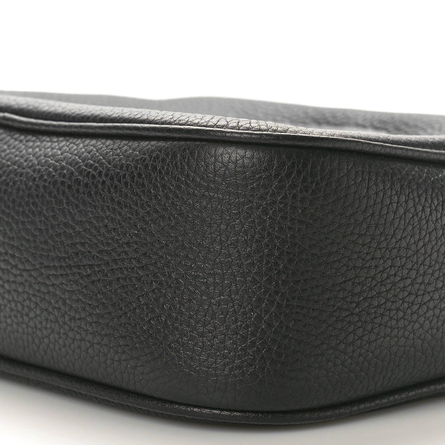 Gucci Pebbled Calfskin Small Soho Disco Bag Black 9 of 9