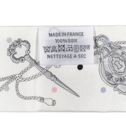 Hermes Silk Les Cles A Pois Twilly White Gris Acier 4 of 4