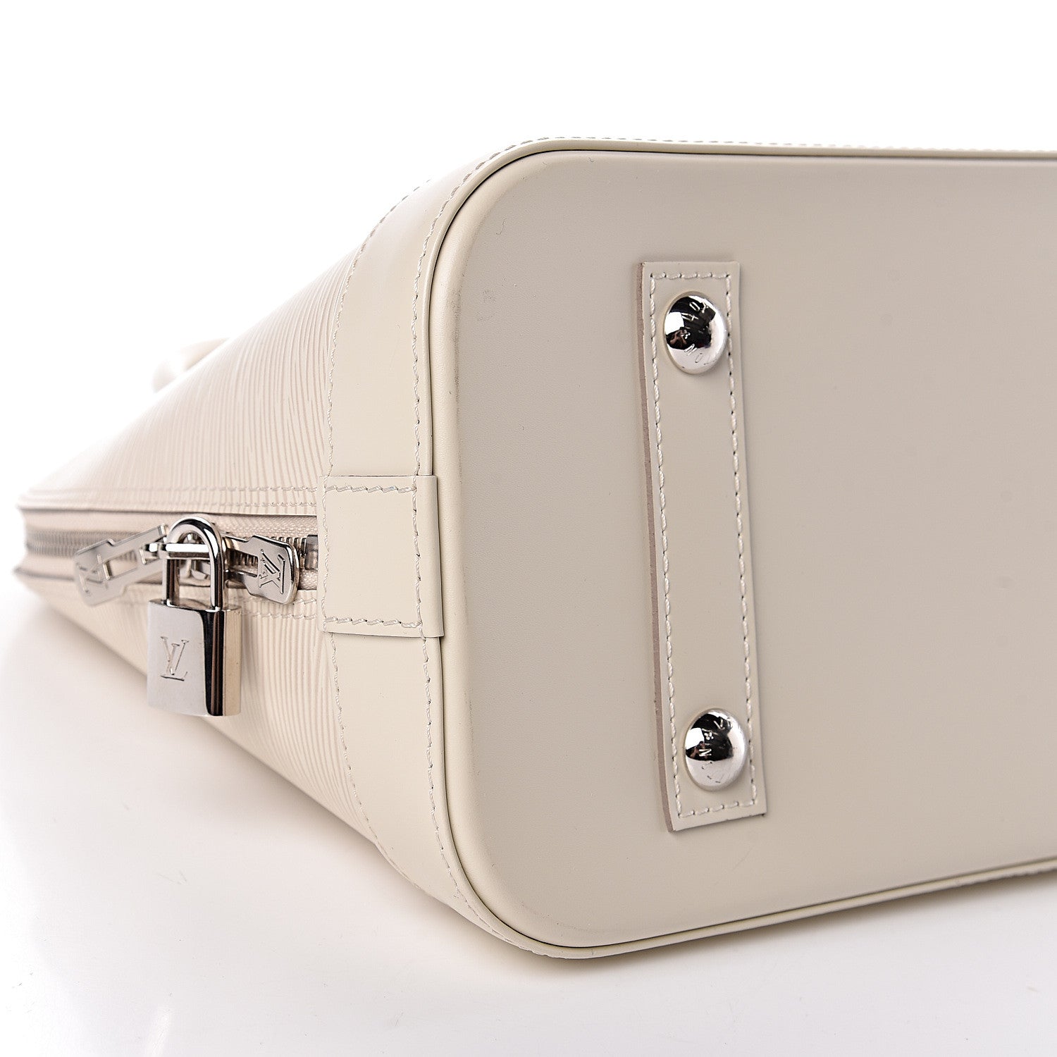 Louis Vuitton Epi Alma PM Ivory 8 of 11
