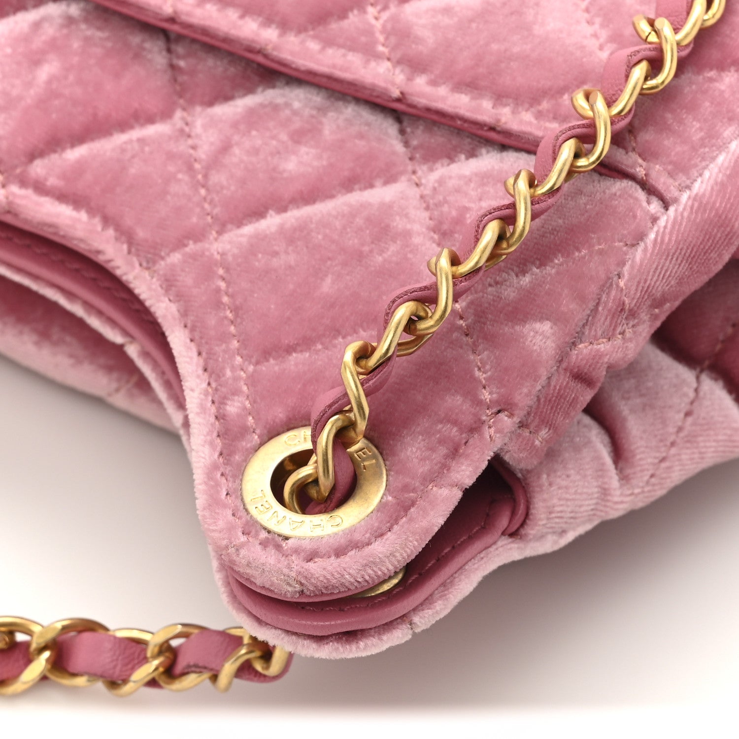 Chanel Velvet Quilted Small Wavy CC Hobo Pink 11 of 12
