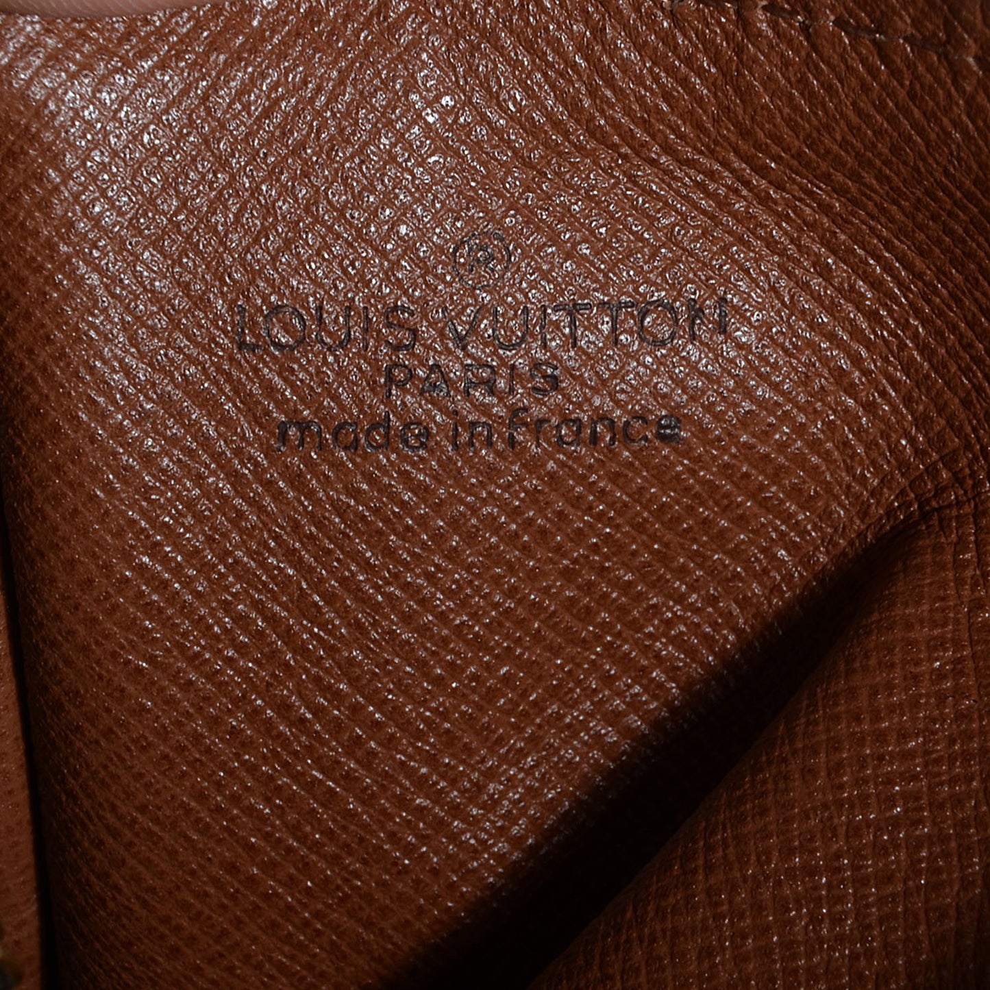 Monogram Papillon 26