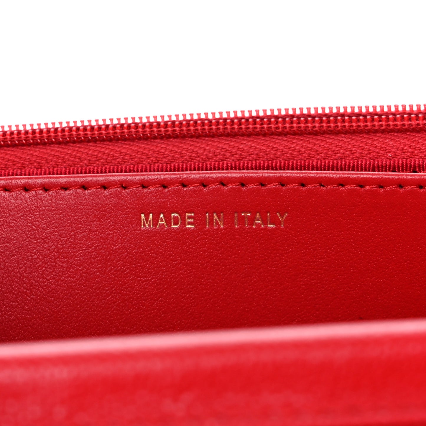 Caviar Quilted Wallet On Chain WOC Red