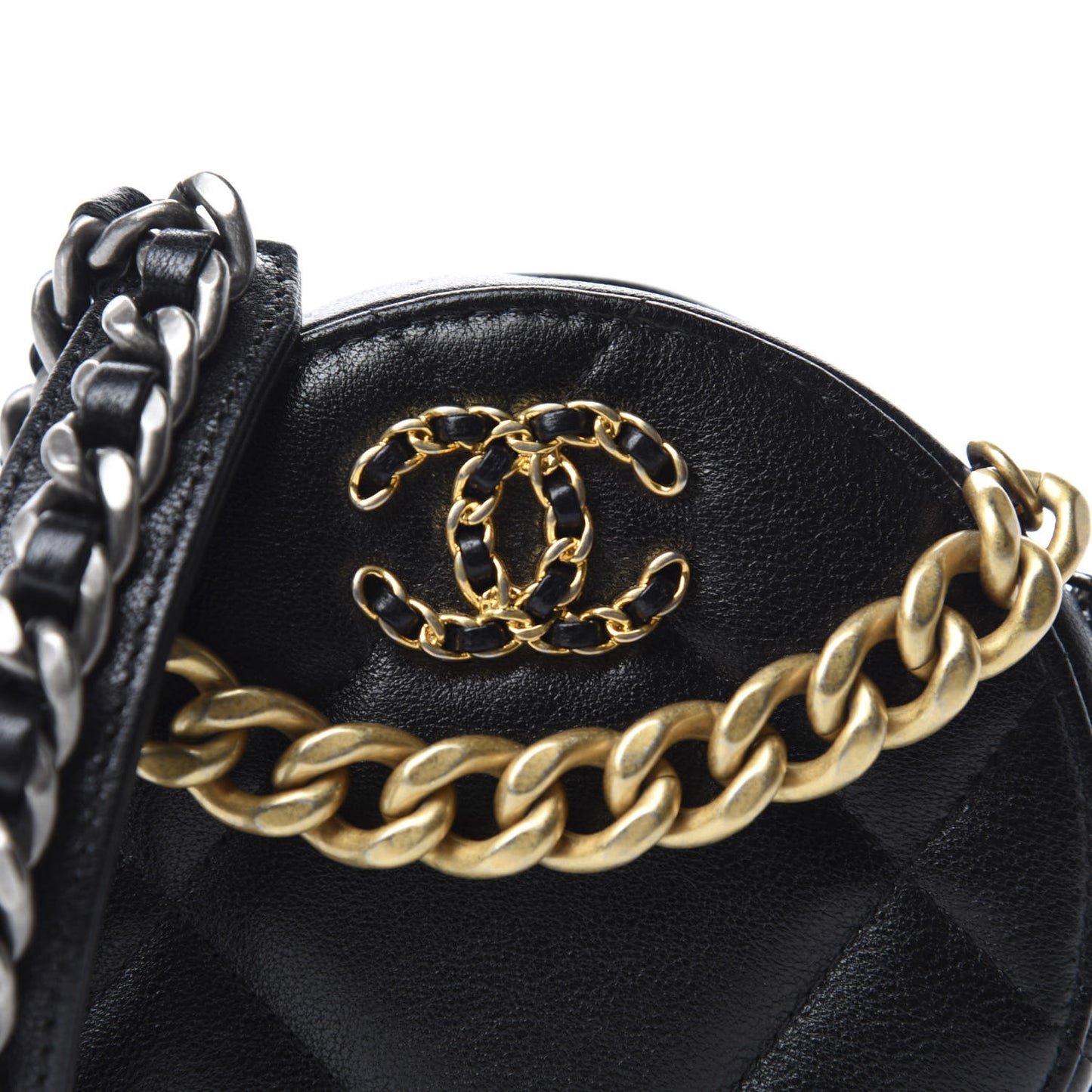 Shiny Goatskin Quilted 19 Round Clutch With Chain Black