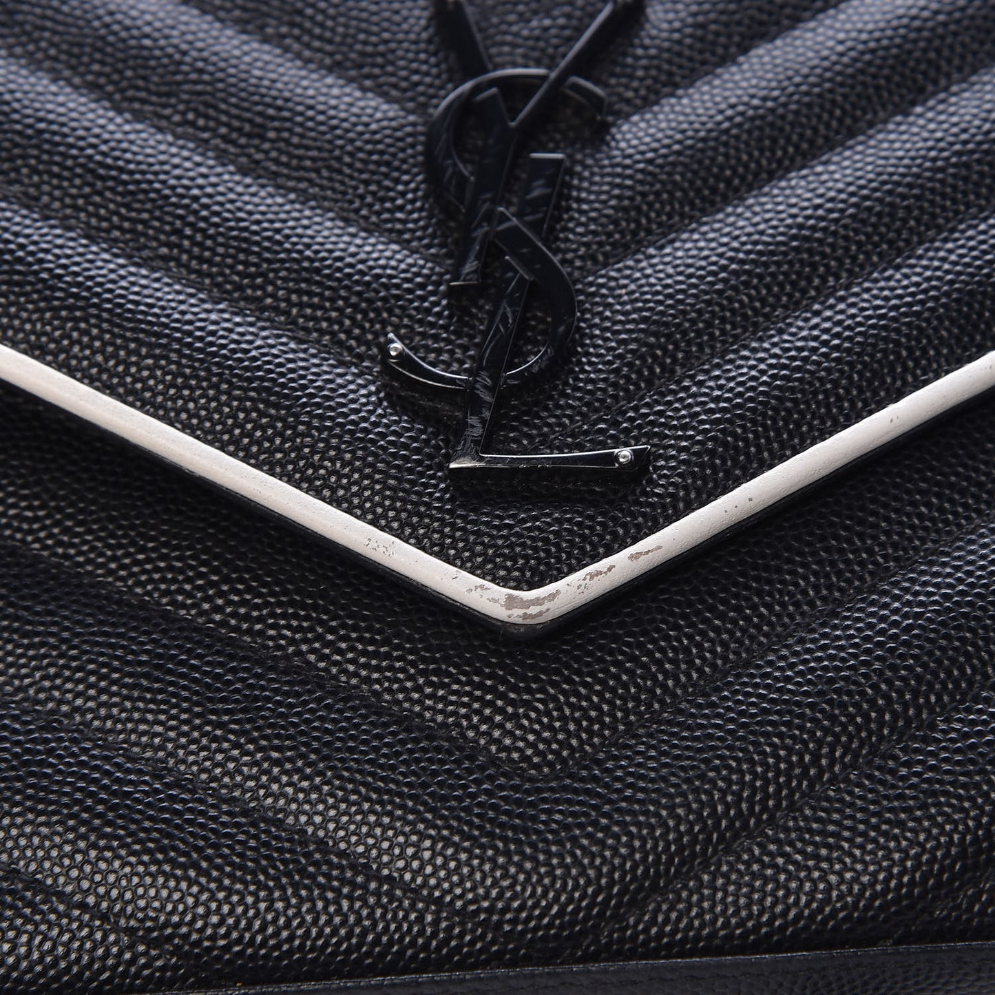 Grain De Poudre Matelasse Chevron Monogram Chain Wallet Black White