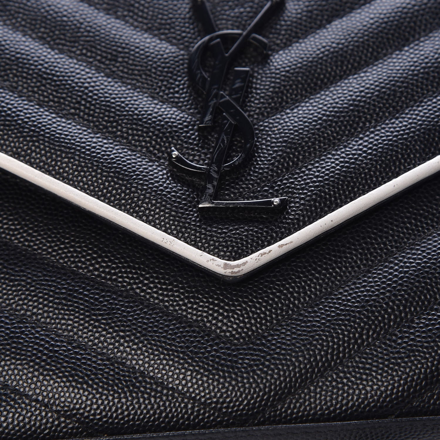 Saint Laurent Grain De Poudre Matelasse Chevron Monogram Chain Wallet Black White 15 of 16