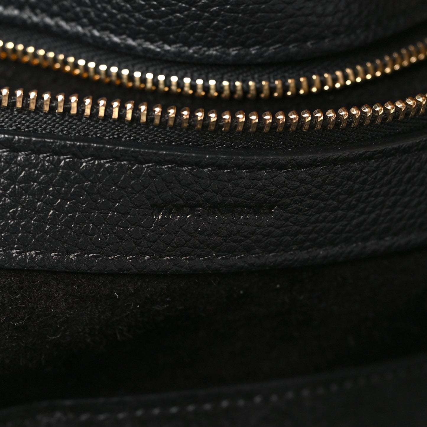 Soft Grained Calfskin Small Belt Cabas Phantom Black