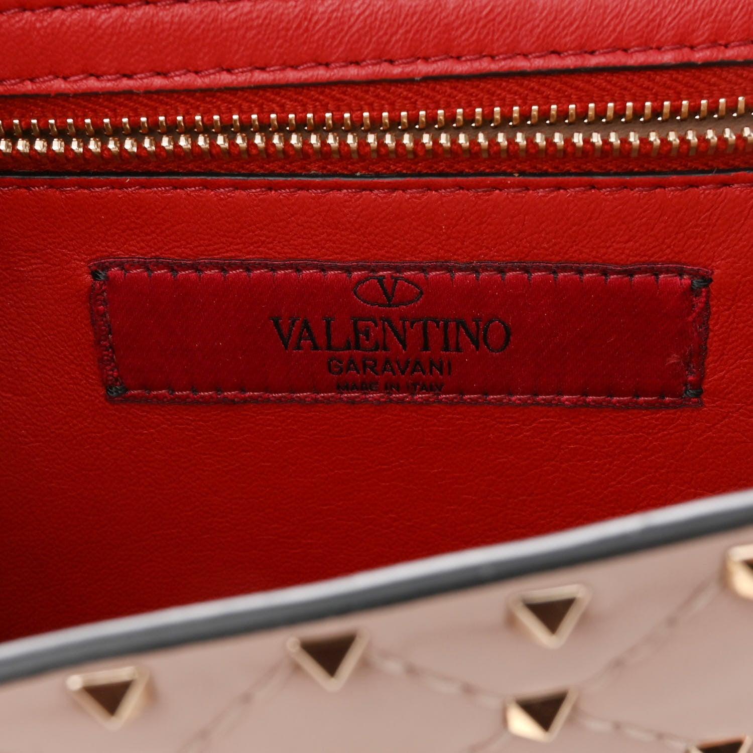 Valentino Garavani Nappa Rockstud Spike Wallet On Chain Poudre 6 of 9