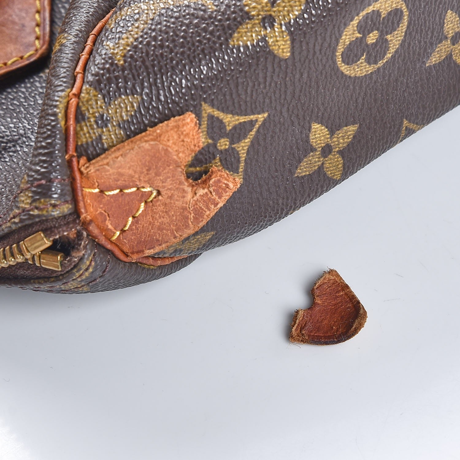 Louis Vuitton Monogram Speedy 30 9 of 19