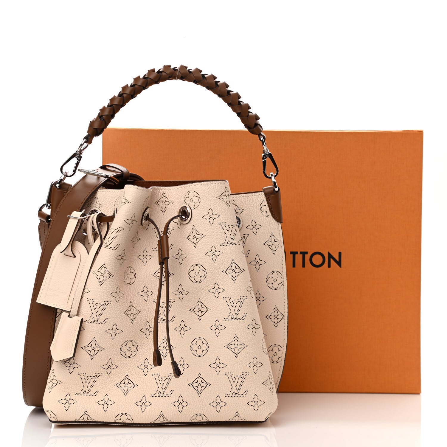 Louis Vuitton Mahina Muria Creme 10 of 10