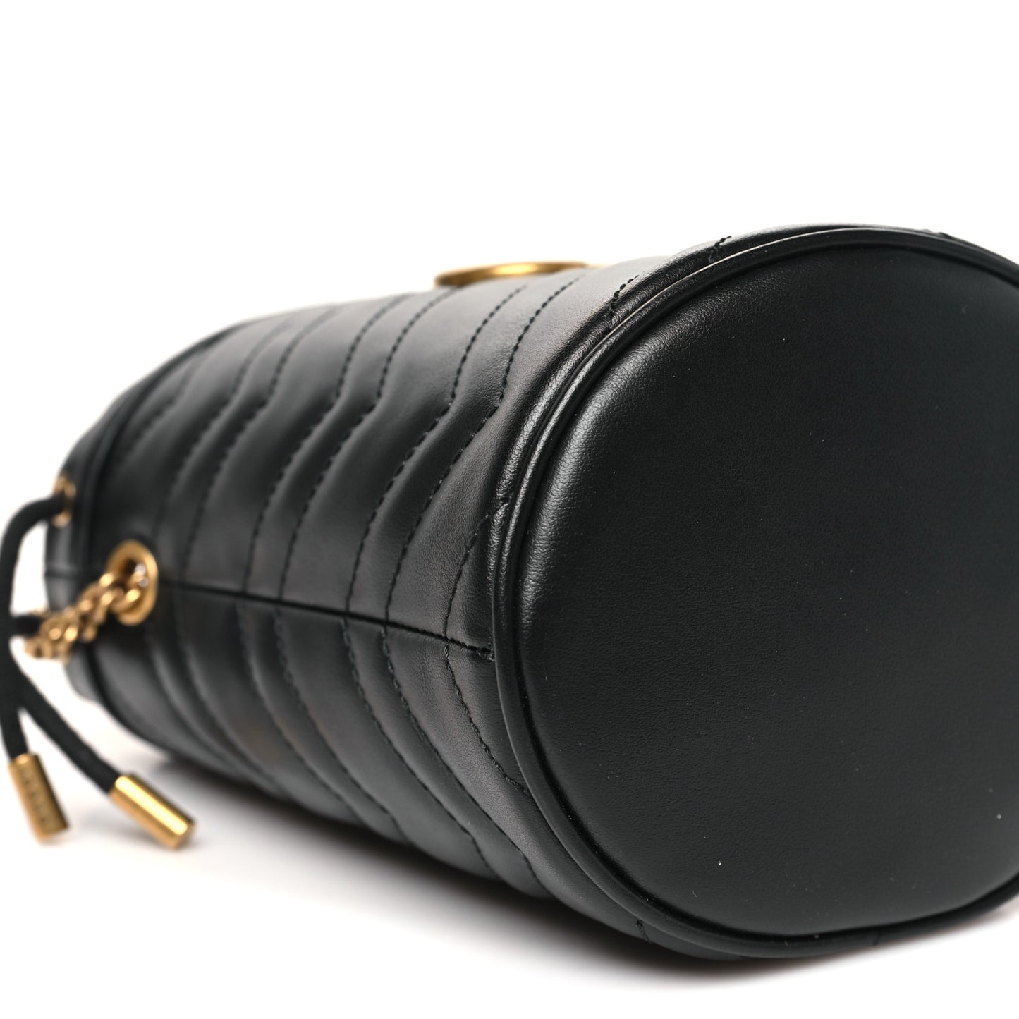 Calfskin Matelasse Mini GG Marmont 2.0 Bucket Bag Black