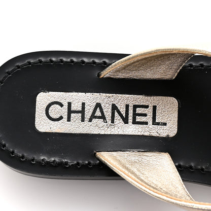 Chanel Metallic Laminated Goatskin Grosgrain Bow Pearl Thong Sandals 38 Black Gold 8 of 10